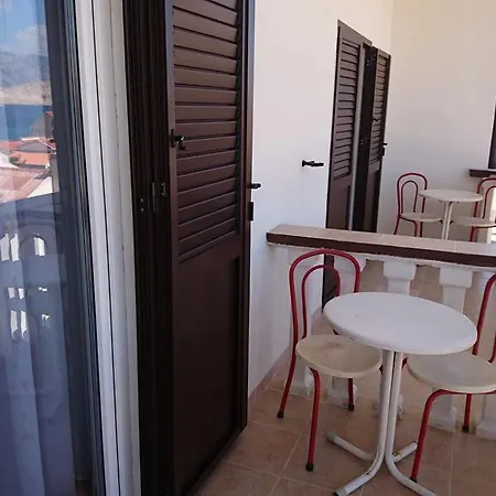 Anastazija Apartment *