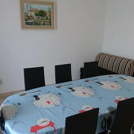 Apartment Anastazija Pag Town